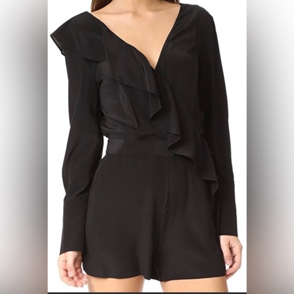 Diane Von Furstenberg Romper Silk Black Faux Wrap Style Shorts Romper Belted 12 - Picture 4 of 12